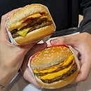 2 duplo cheddar + coca 1 litro 