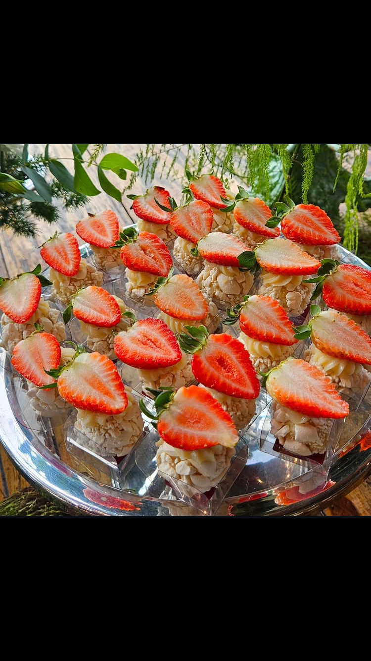 Suspiro com morango 