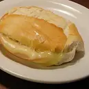 Pão com Queijo