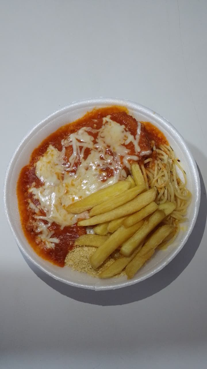 PARMEGIANA FRANGO