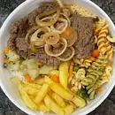Marmita com bife bovino