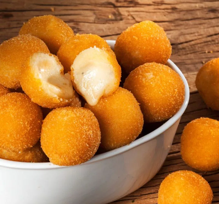 Porção Bolinha de Queijo (6 Unidades)