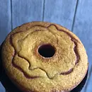 Bolo de milho com goiabada 