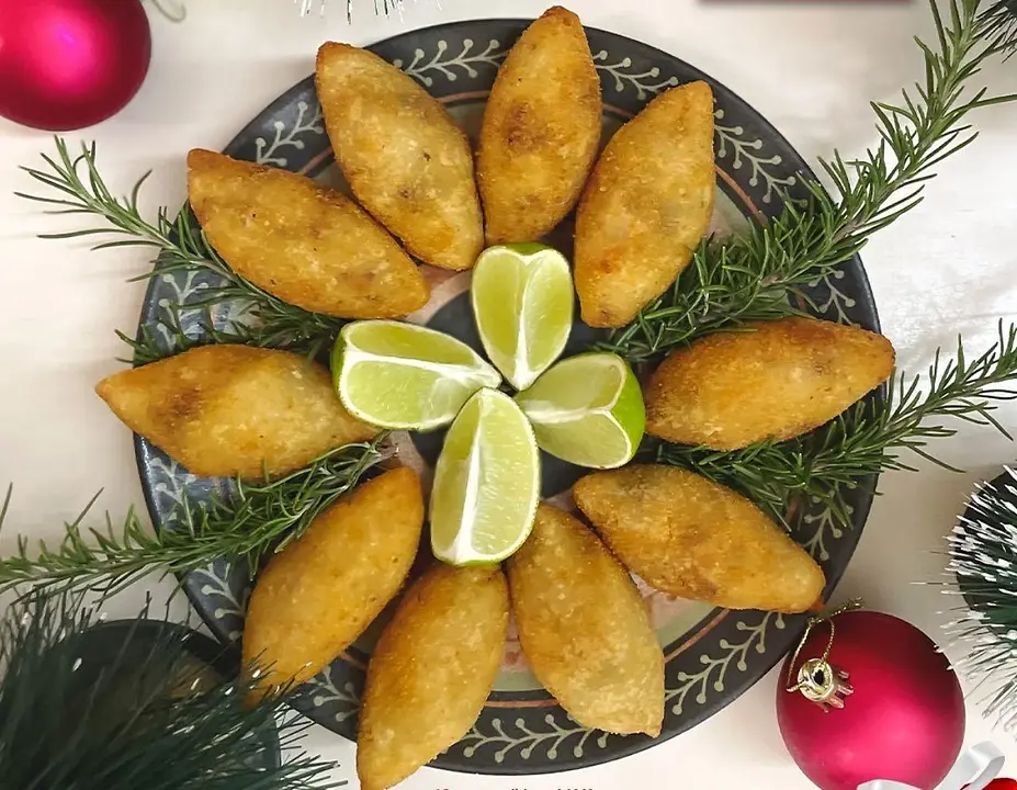 25 BOLINHO DE CARNE BUFFET