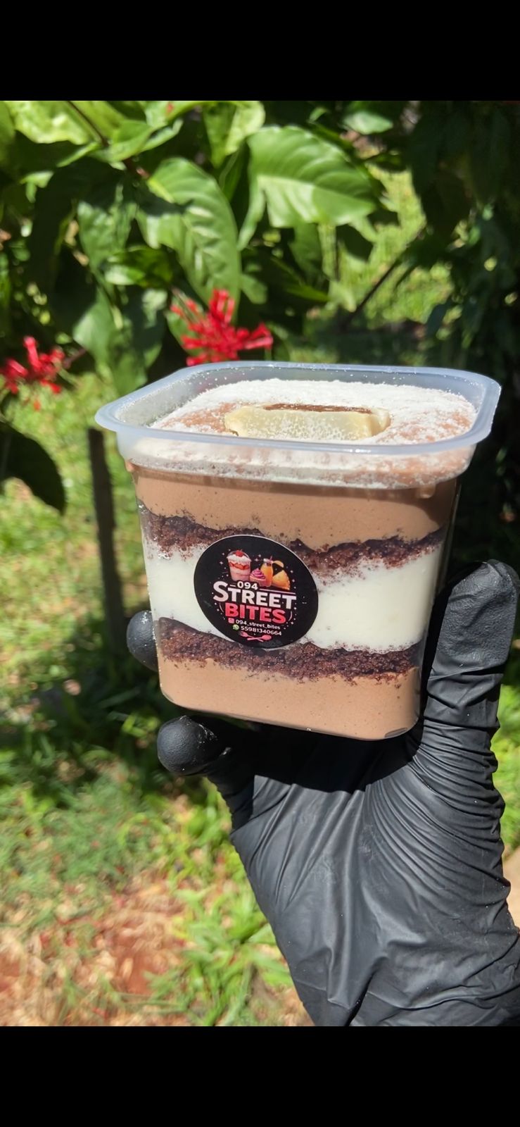 Bolo de pote chocolate com ninho