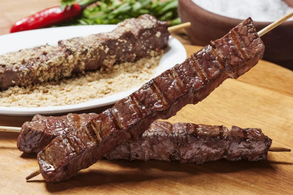 Espetinho carne
