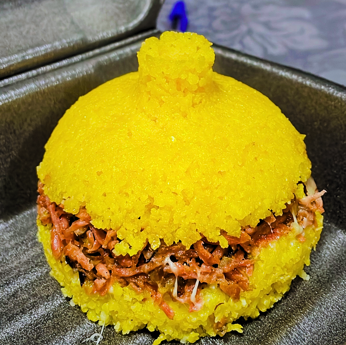 Cuscuz de Calabresa com Queijo