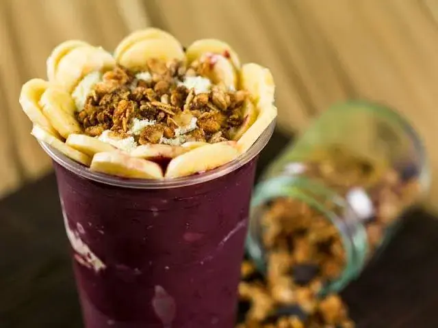 Açaí Premium com Granola + banana & leite condensado - Cópia - Cópia