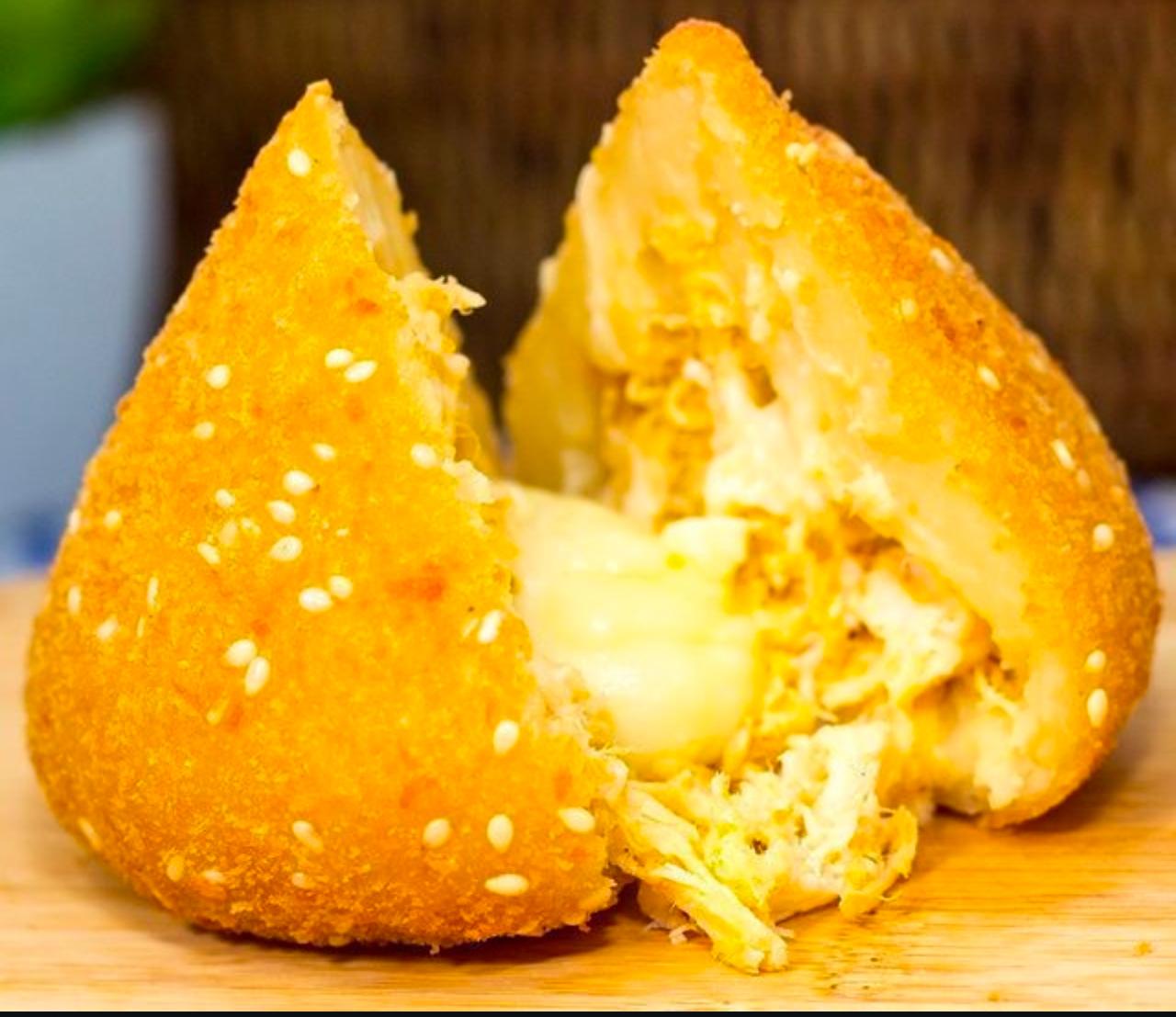 Coxinha Frango com Catupiry