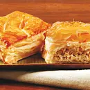 Massa folhada de frango com Catupiry