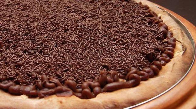 Pizza de Brigadeiro 