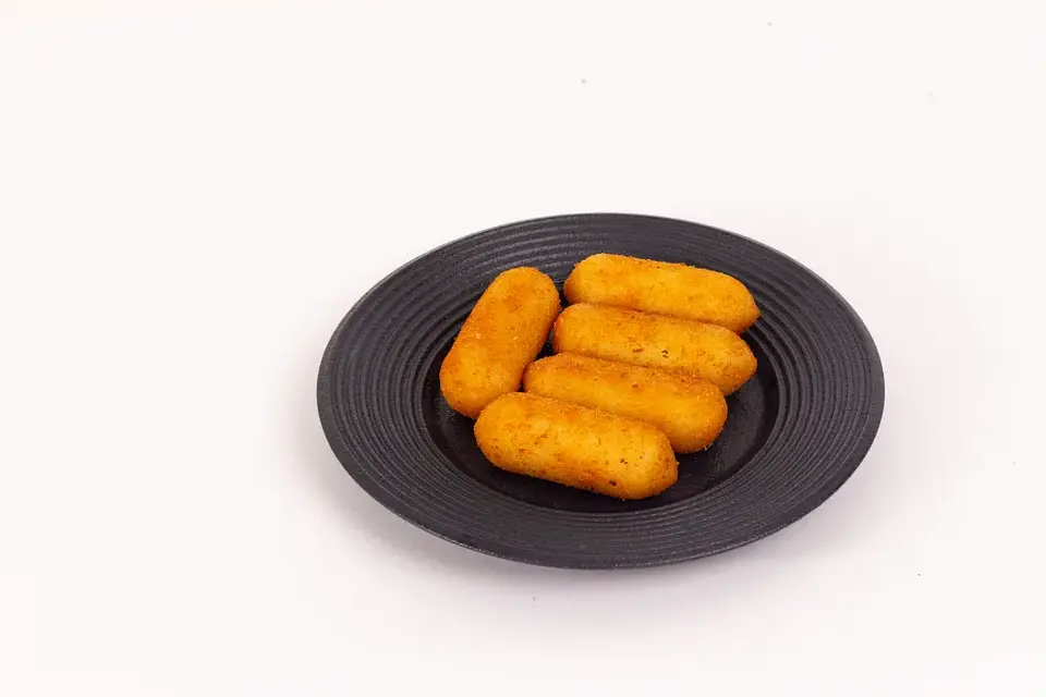 25 PRESUNTO E QUEIJO BUFFET
