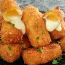 Porção de Queijo à Milanesa