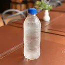 Agua sem gas