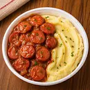 Salsicha ao molho com Purê