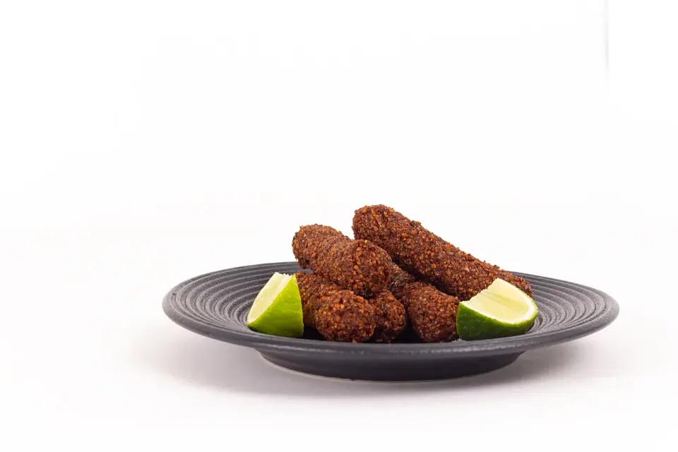 25 QUIBE BUFFET